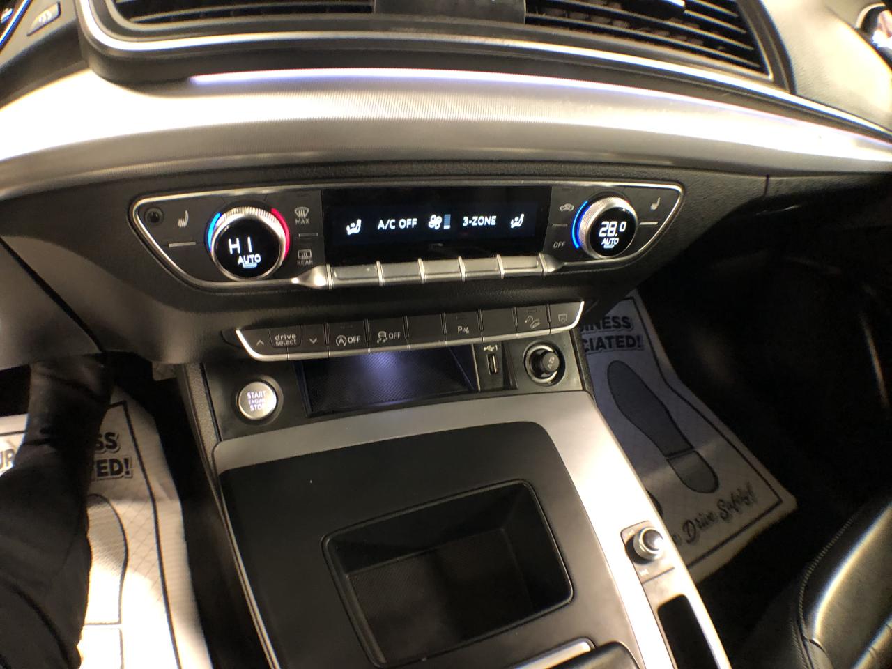 2022 Audi Q5 PROGRESSIV S-LINE AWD NAVI LEATHER PAN/ROOF CAMERA Photo