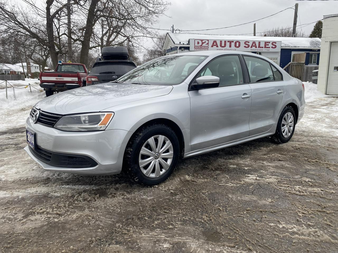 2014 Volkswagen Jetta Trendline/LOW KM/Automatic/2.0L Gas Saver - Photo #1