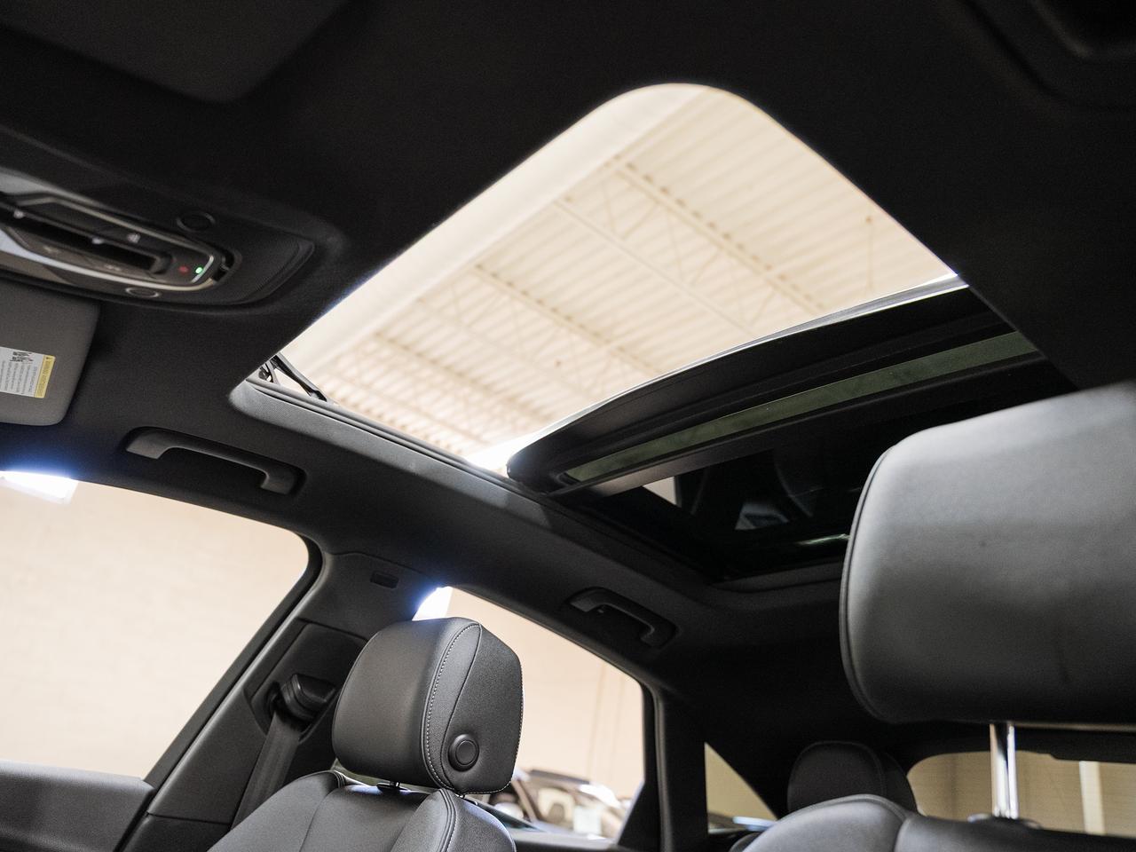 2023 Audi Q5 SPORTBACK TECHNIK S-Line | AWD | Nav | Pano roof