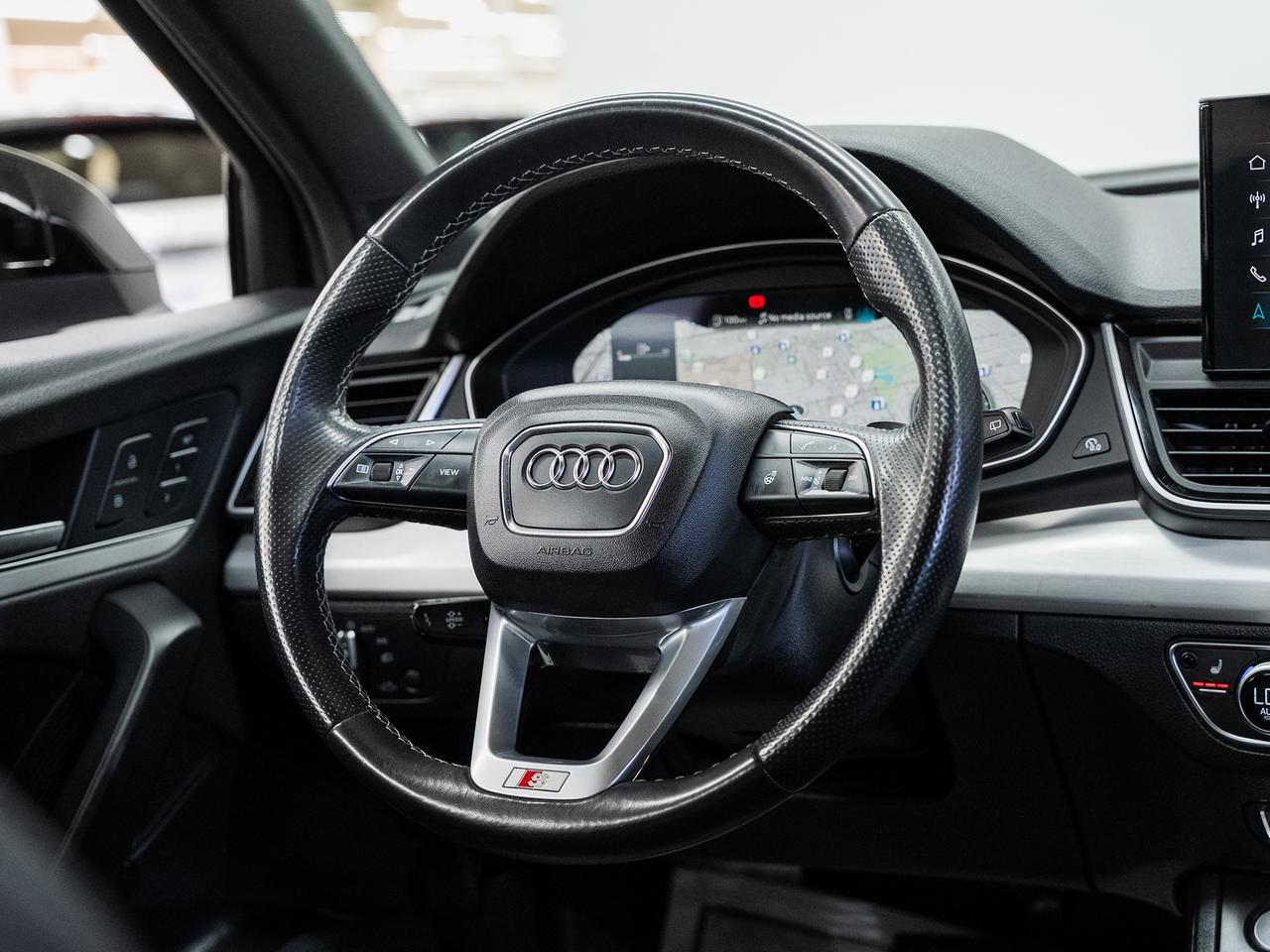 2023 Audi Q5 SPORTBACK TECHNIK S-Line | AWD | Nav | Pano roof