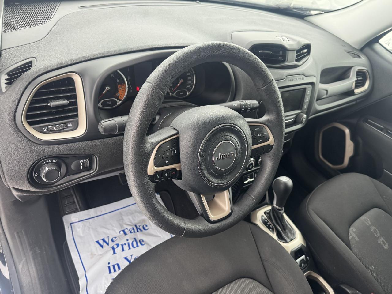 2016 Jeep Renegade Sport Photo