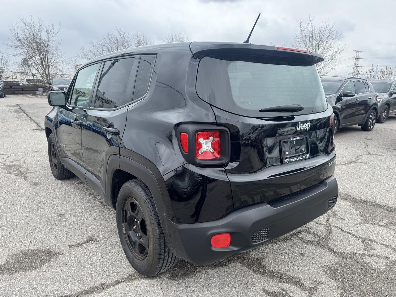 2016 Jeep Renegade Sport Photo