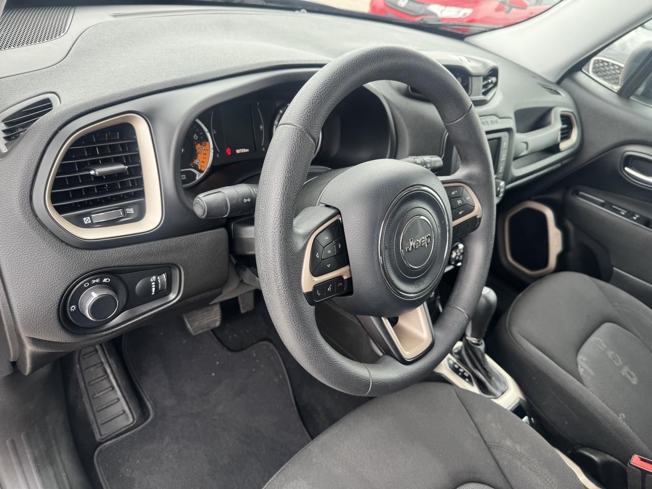2016 Jeep Renegade Sport Photo
