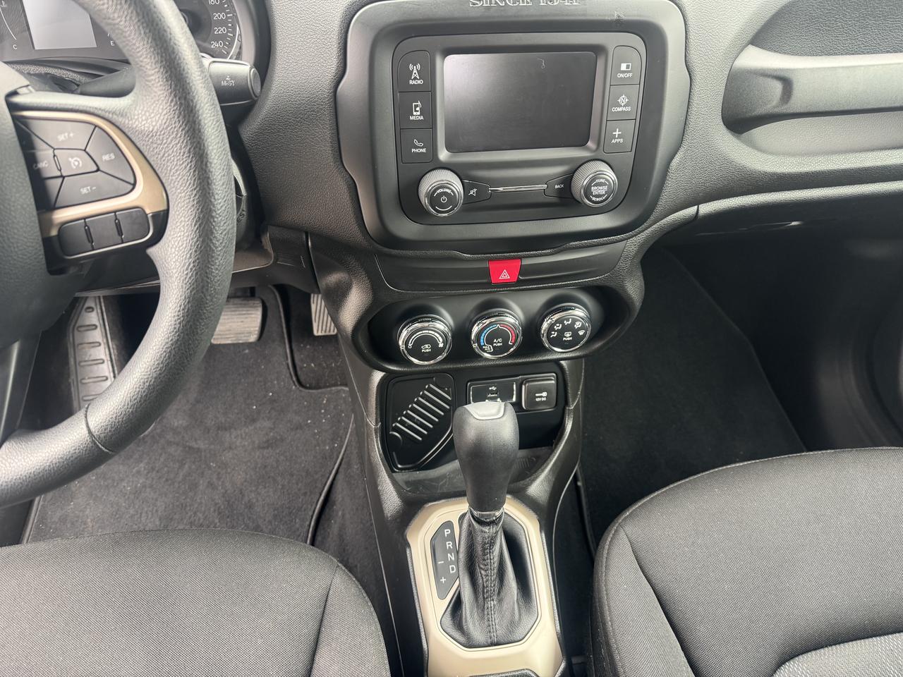 2016 Jeep Renegade Sport Photo