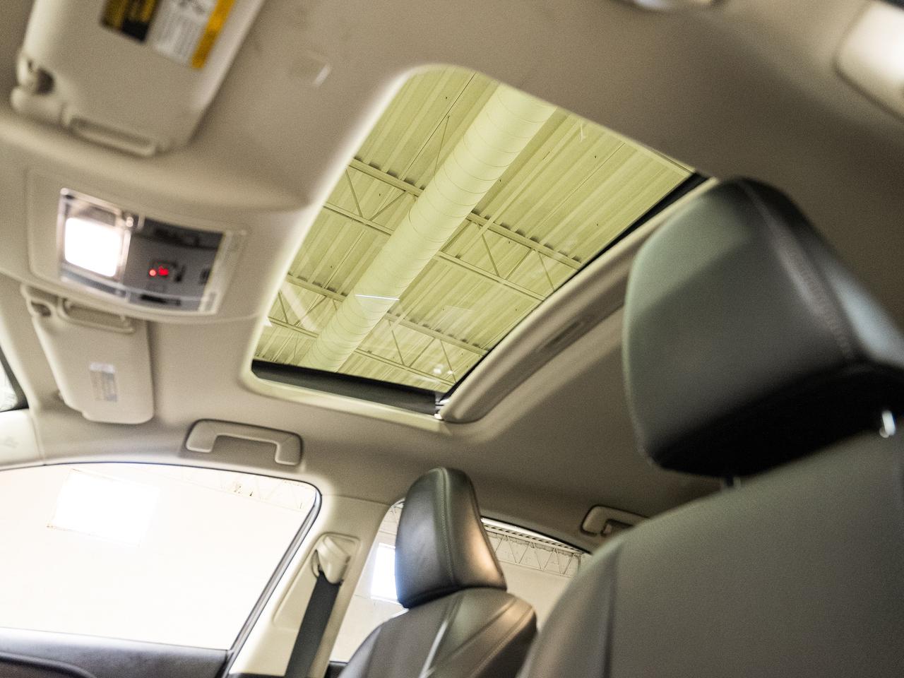 2020 Lexus NX 300 AWD | Leather | Sunroof | BSM | CarPlay