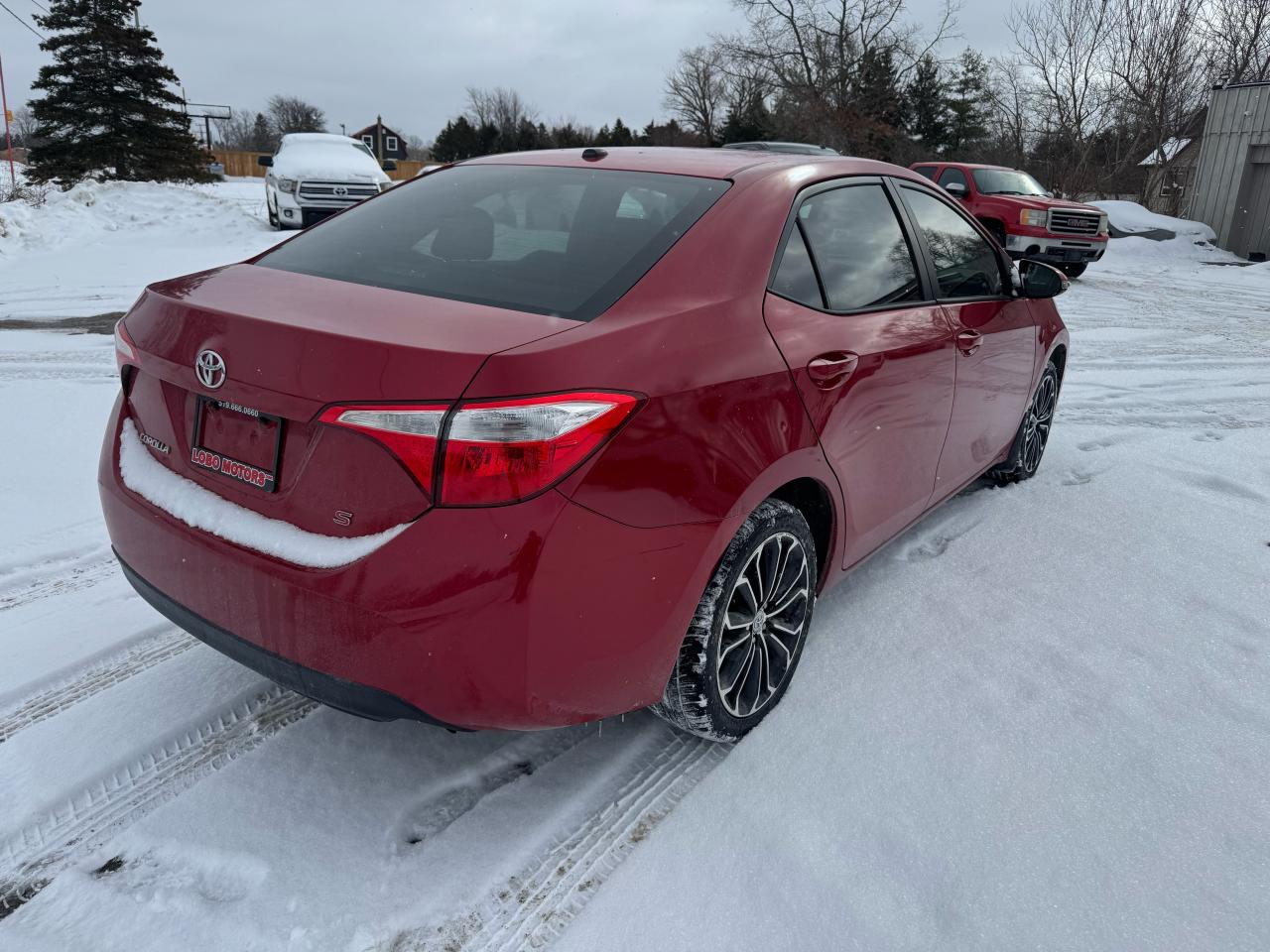 2016 Toyota Corolla S Photo3