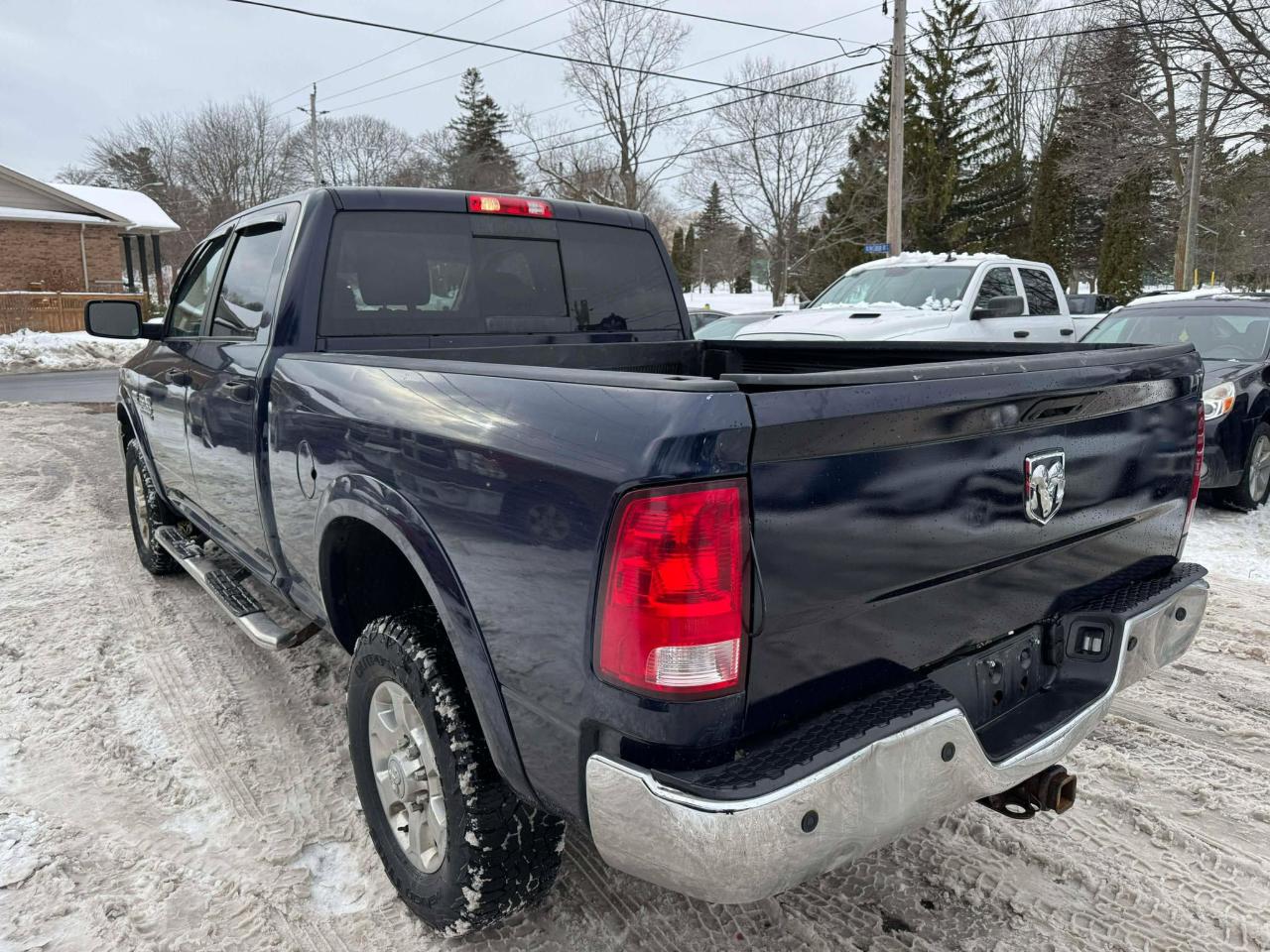 2018 RAM 2500 Outdoorsman 4x4 Crew Cab 6'4" Box Photo4