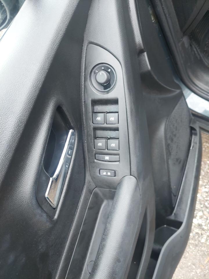 2015 Chevrolet Trax LS Photo