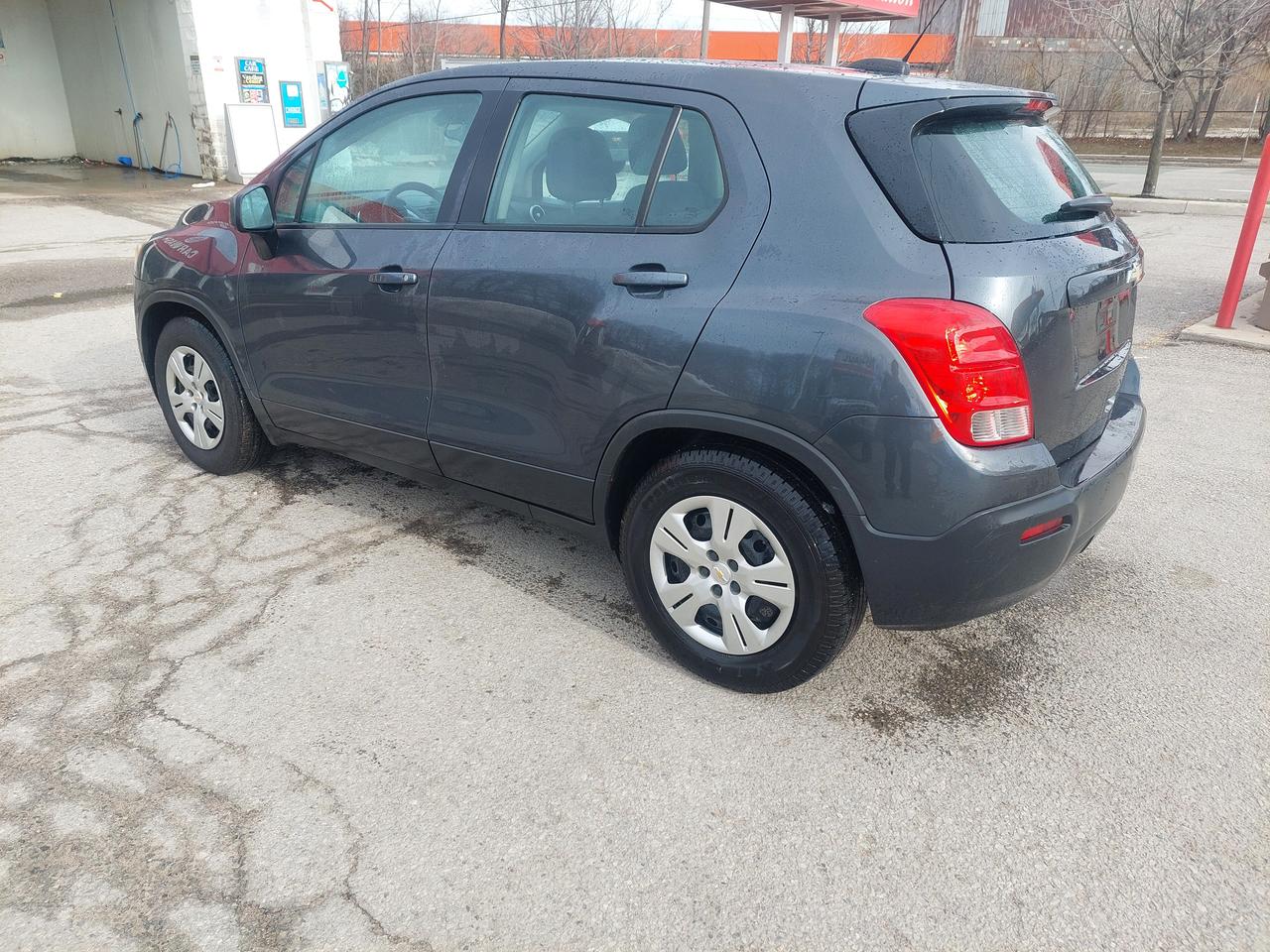 2015 Chevrolet Trax LS Photo3