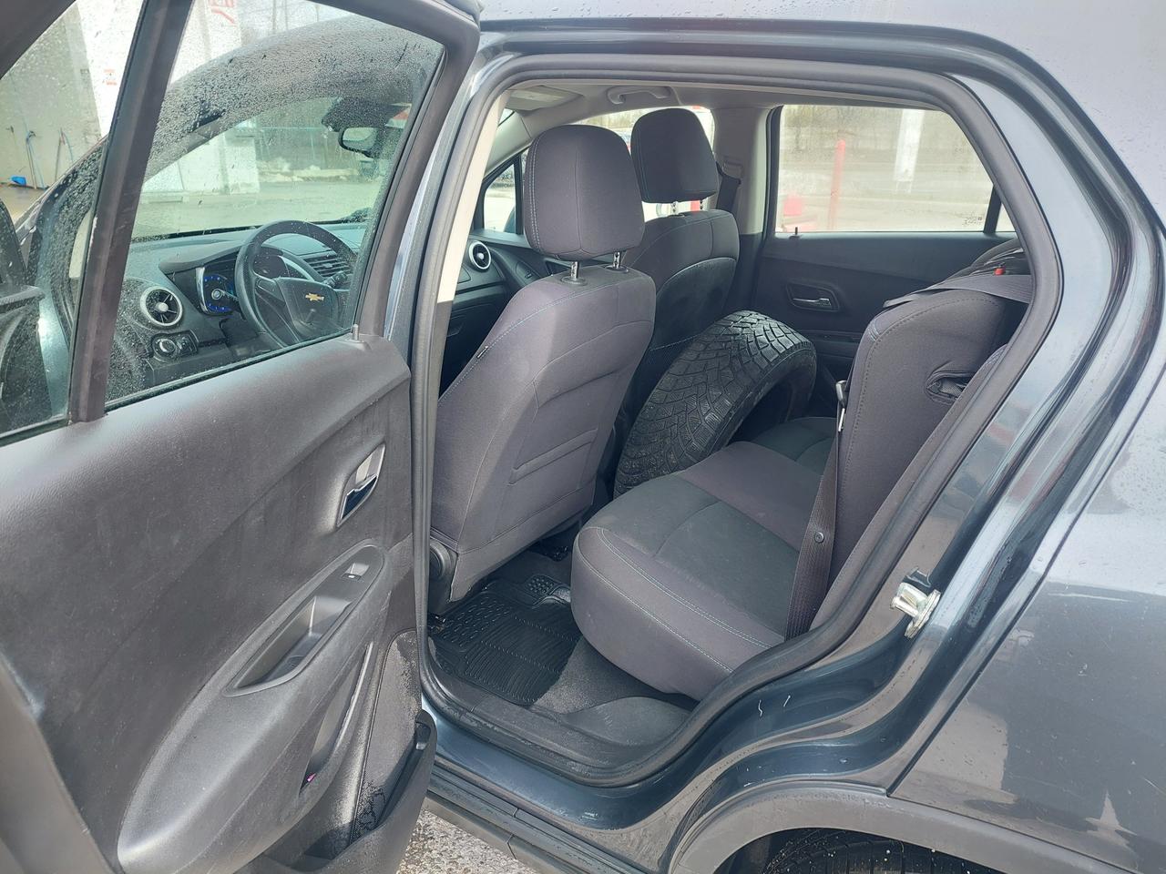 2015 Chevrolet Trax LS Photo