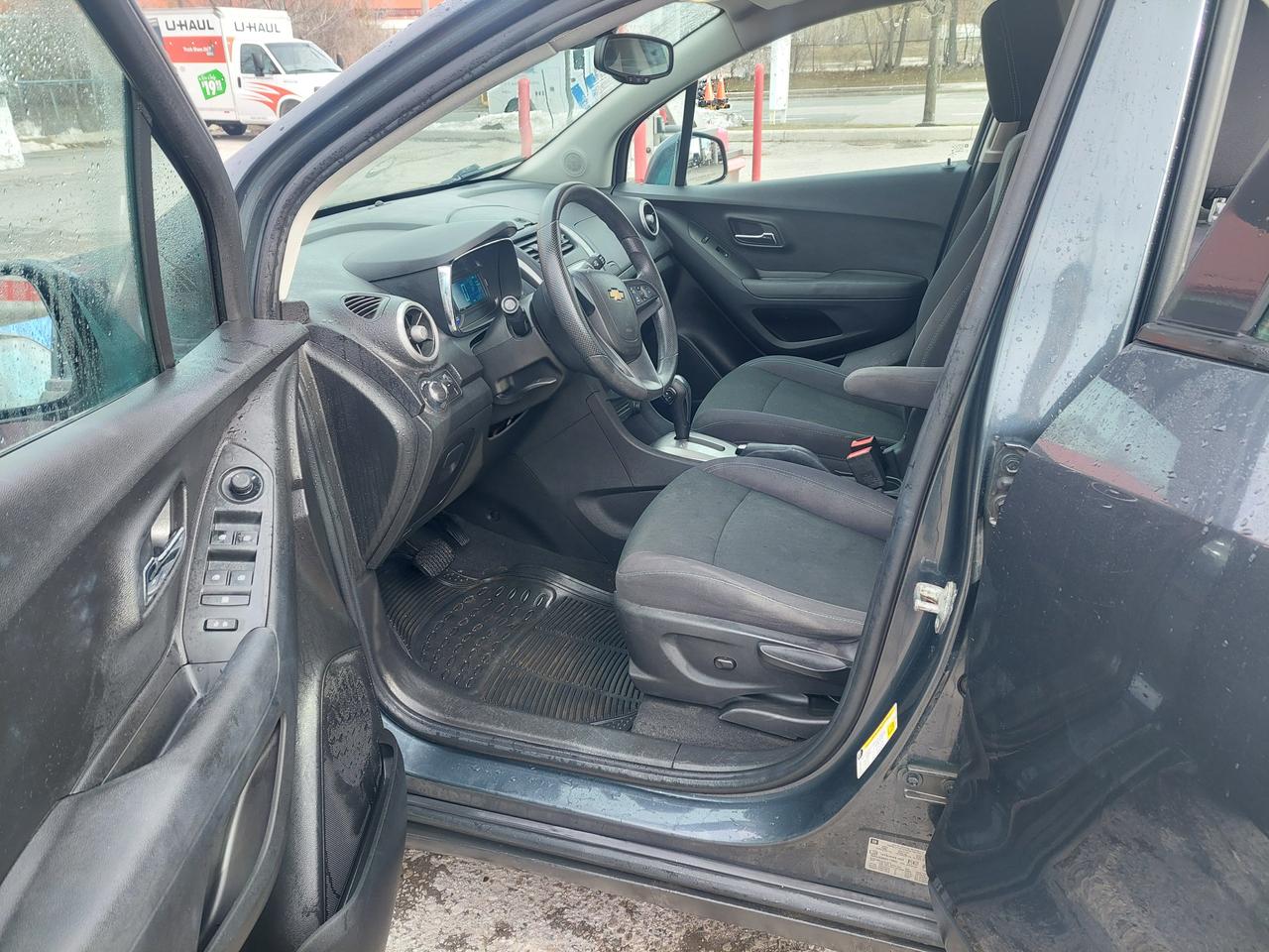 2015 Chevrolet Trax LS Photo