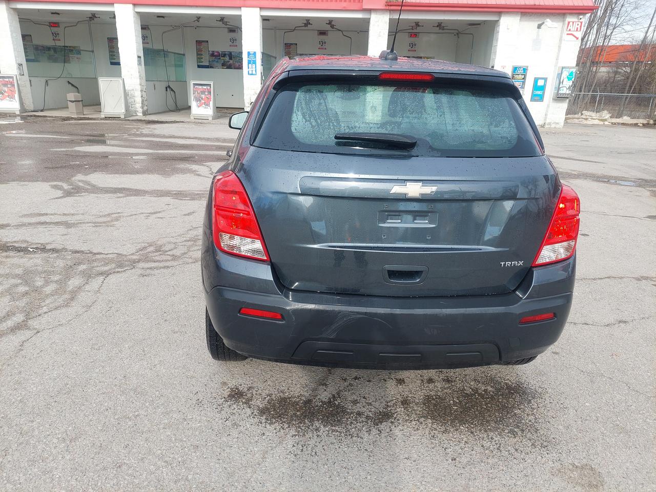 2015 Chevrolet Trax LS Photo4