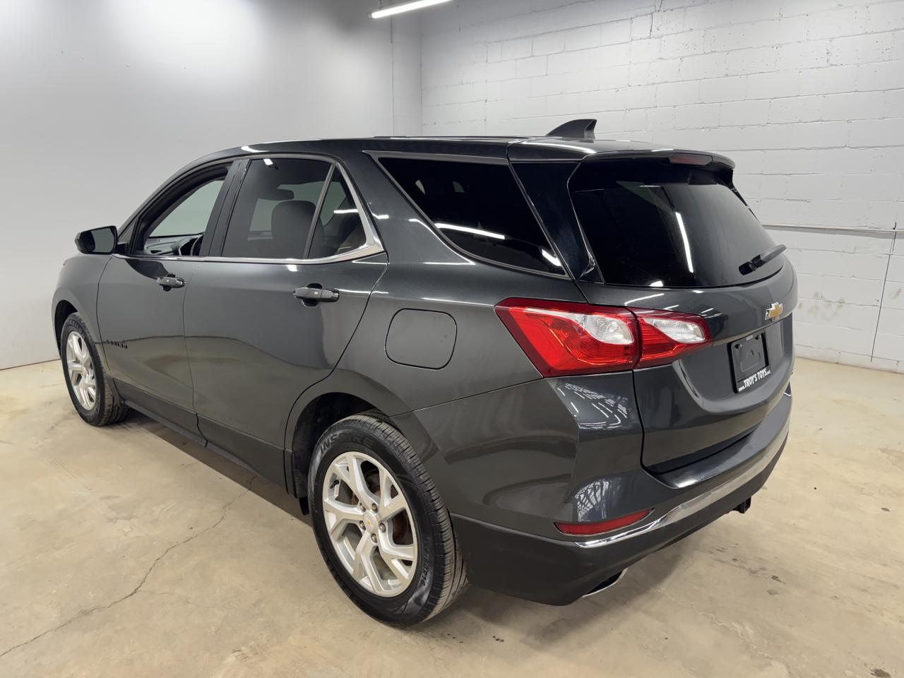 2018 Chevrolet Equinox 2LT Photo