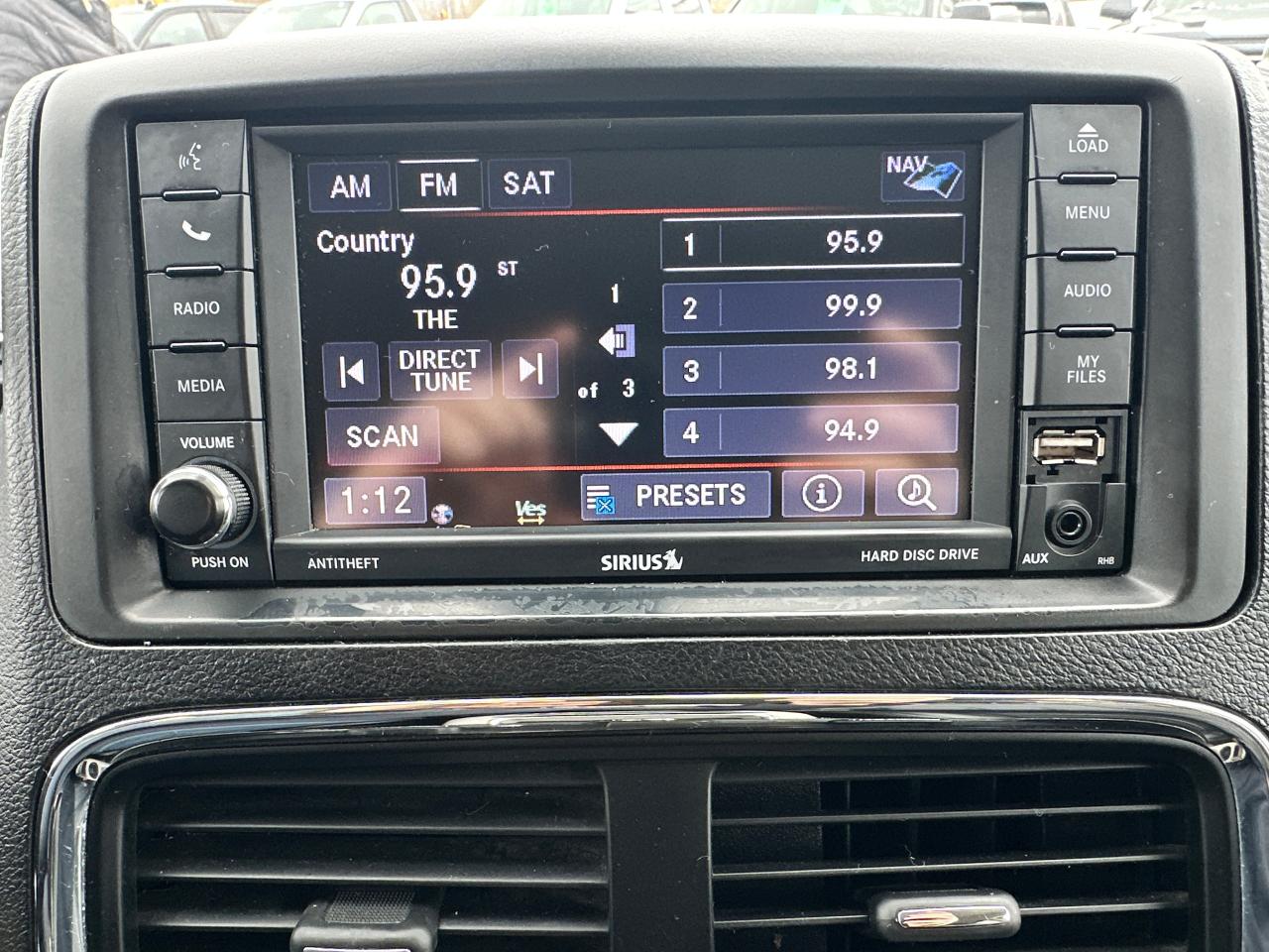 2018 Dodge Grand Caravan CrewPlus HTD-Leather Stow'N'Go 7Pass DVD XM NAV AC Photo