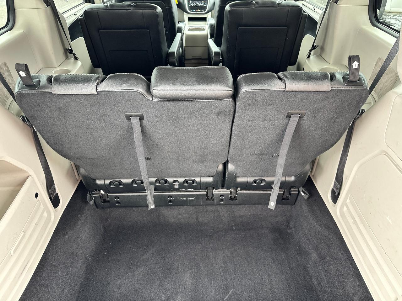 2018 Dodge Grand Caravan CrewPlus HTD-Leather Stow'N'Go 7Pass DVD XM NAV AC Photo