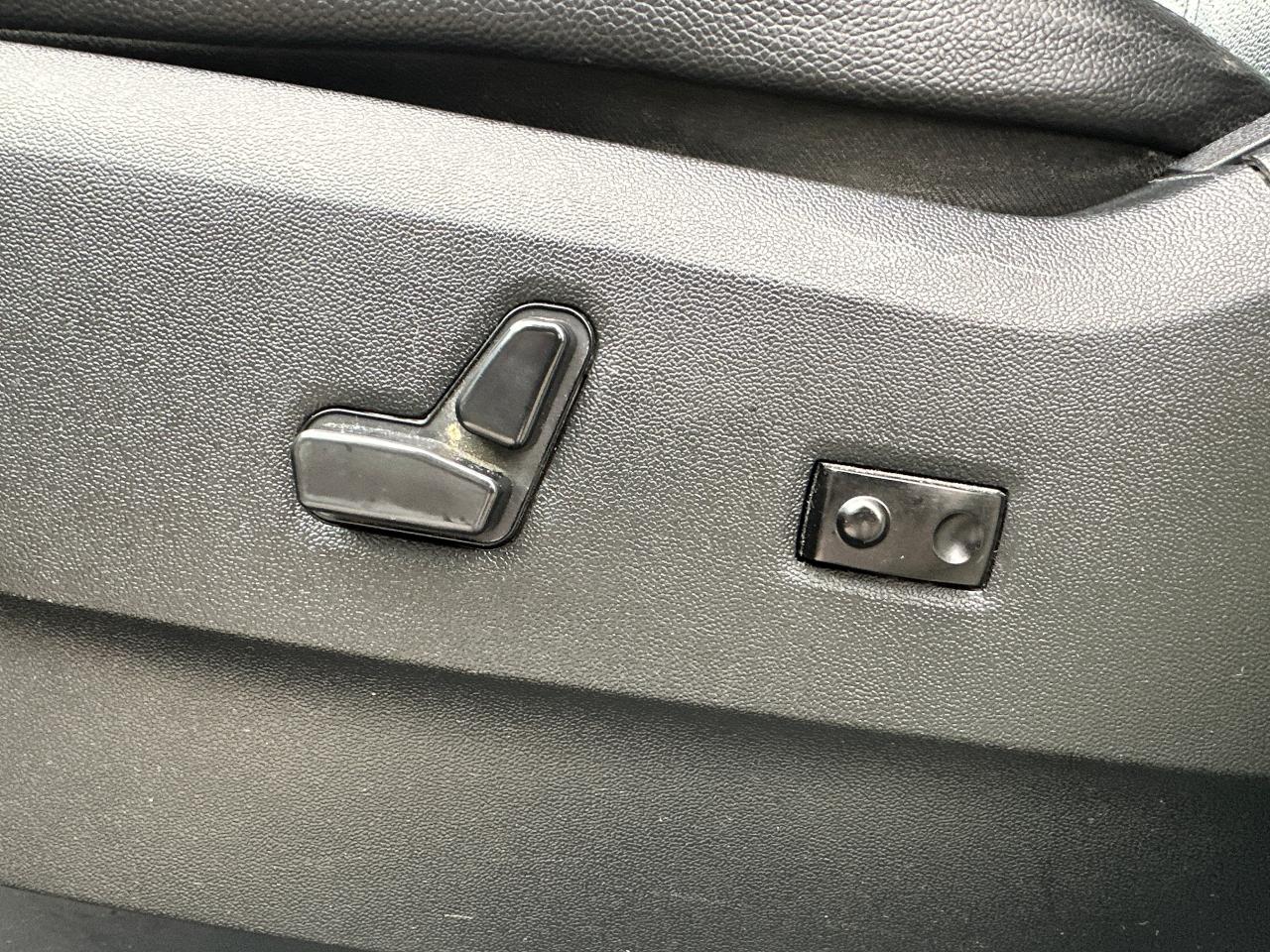 2018 Dodge Grand Caravan CrewPlus HTD-Leather Stow'N'Go 7Pass DVD XM NAV AC Photo