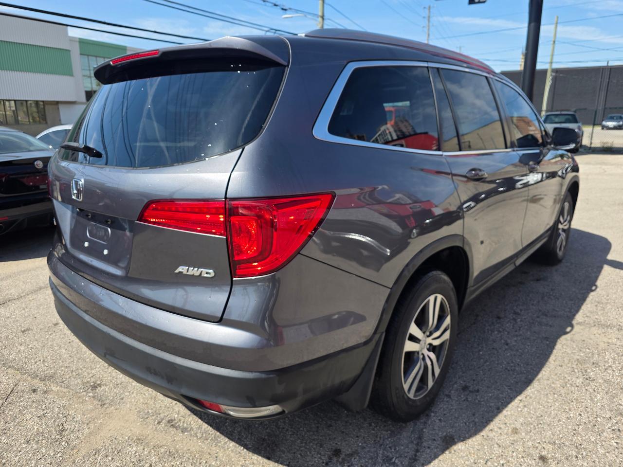 2016 Honda Pilot EX AWD 7 Passenger Photo