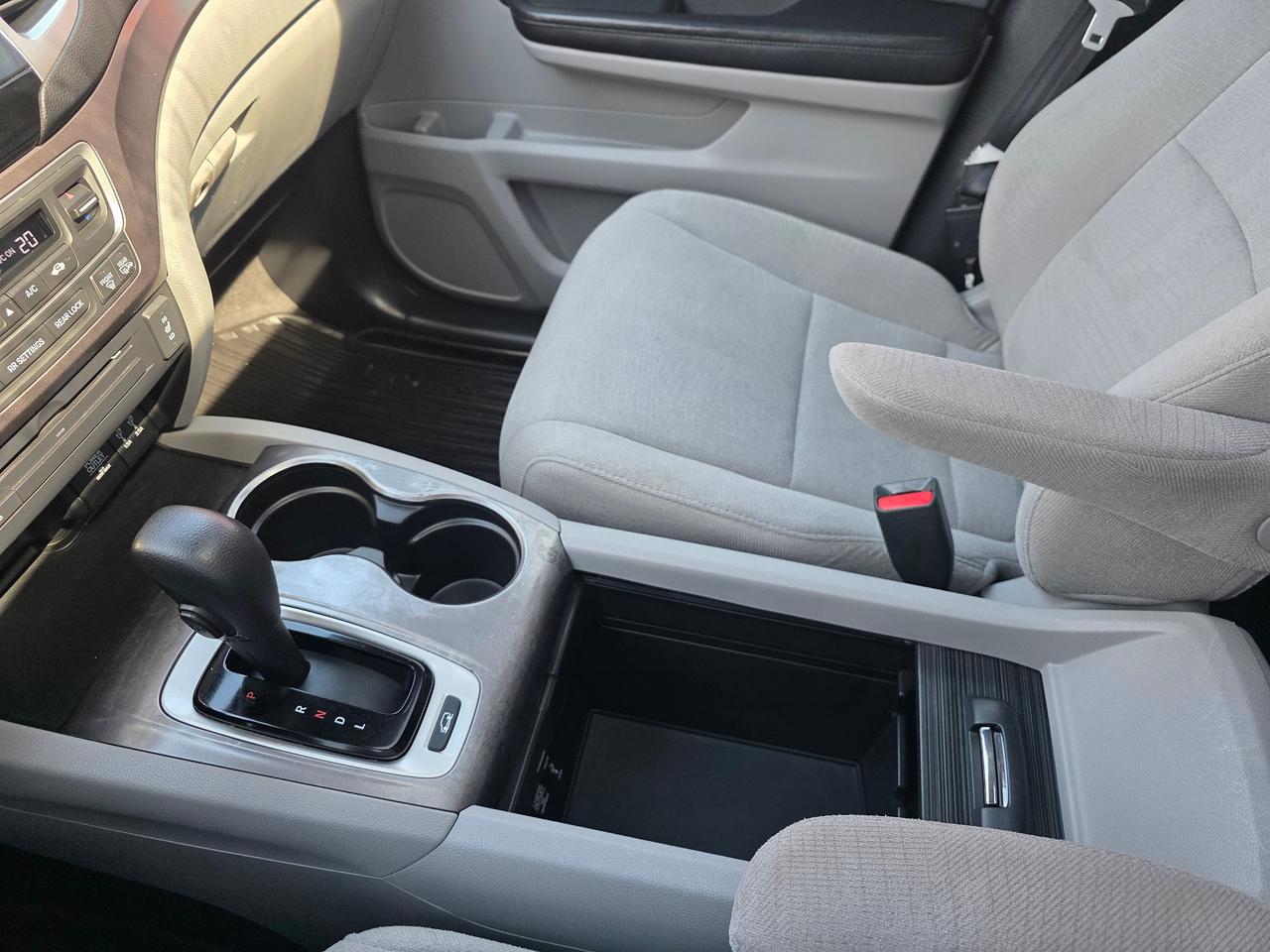 2016 Honda Pilot EX AWD 7 Passenger Photo