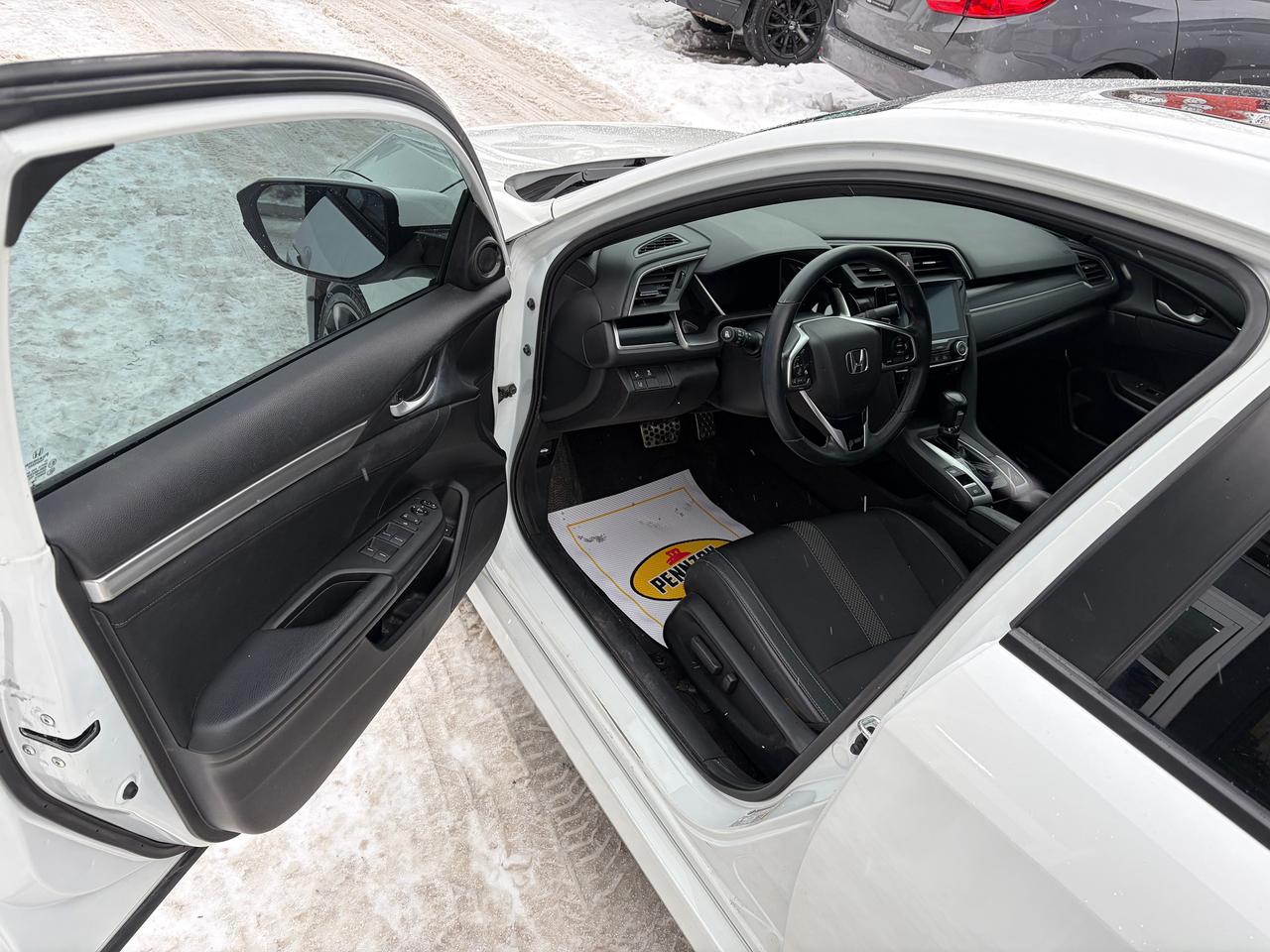 2021 Honda Civic Sport Photo