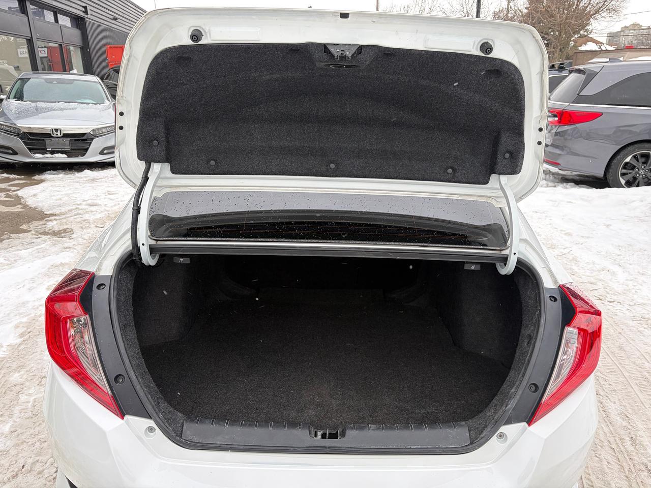 2021 Honda Civic Sport Photo