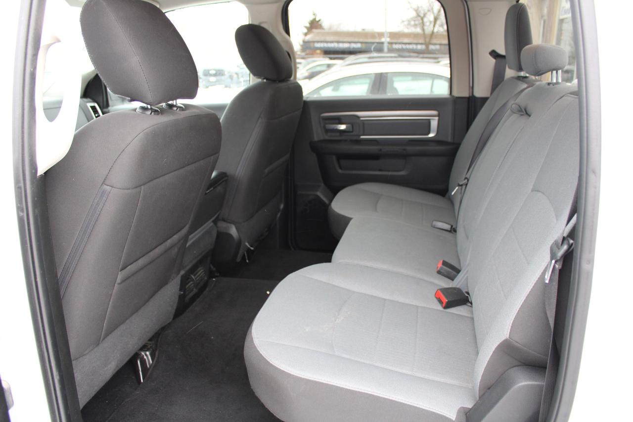 2022 RAM 1500 Classic SLT 4x4 Crew Cab 5'7" Box Photo