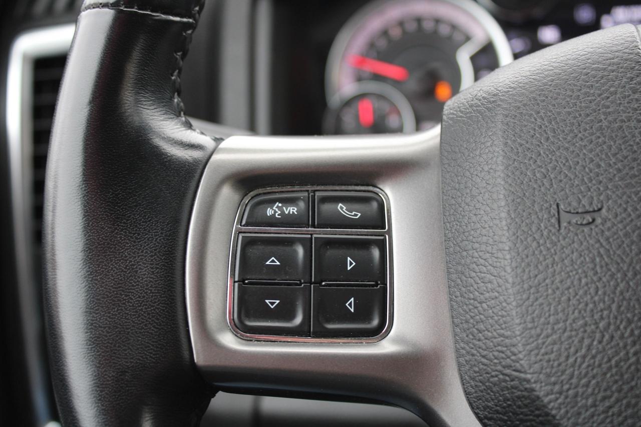 2022 RAM 1500 Classic SLT 4x4 Crew Cab 5'7" Box Photo