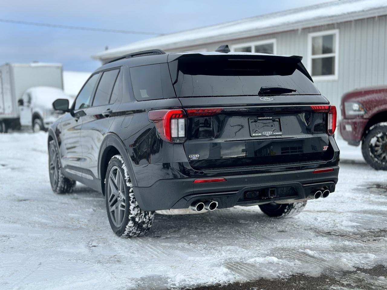 2026 Ford Explorer ST 4WD Photo4