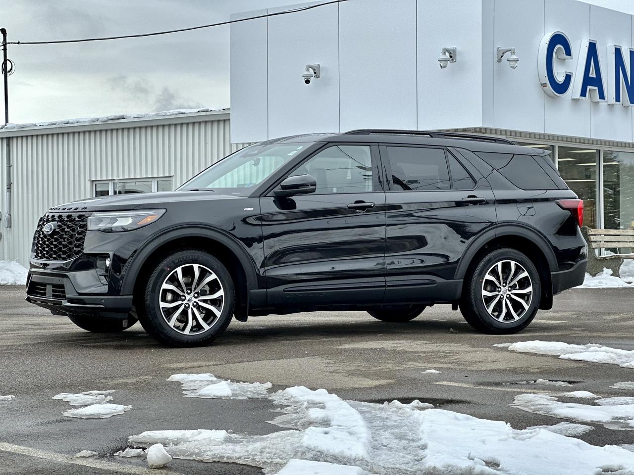 2026 Ford Explorer ST-Line 4WD Photo3