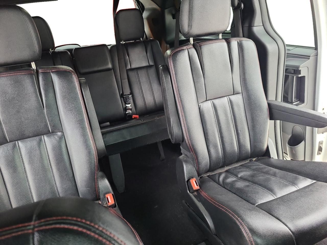 2019 Dodge Grand Caravan GT - Photo #18