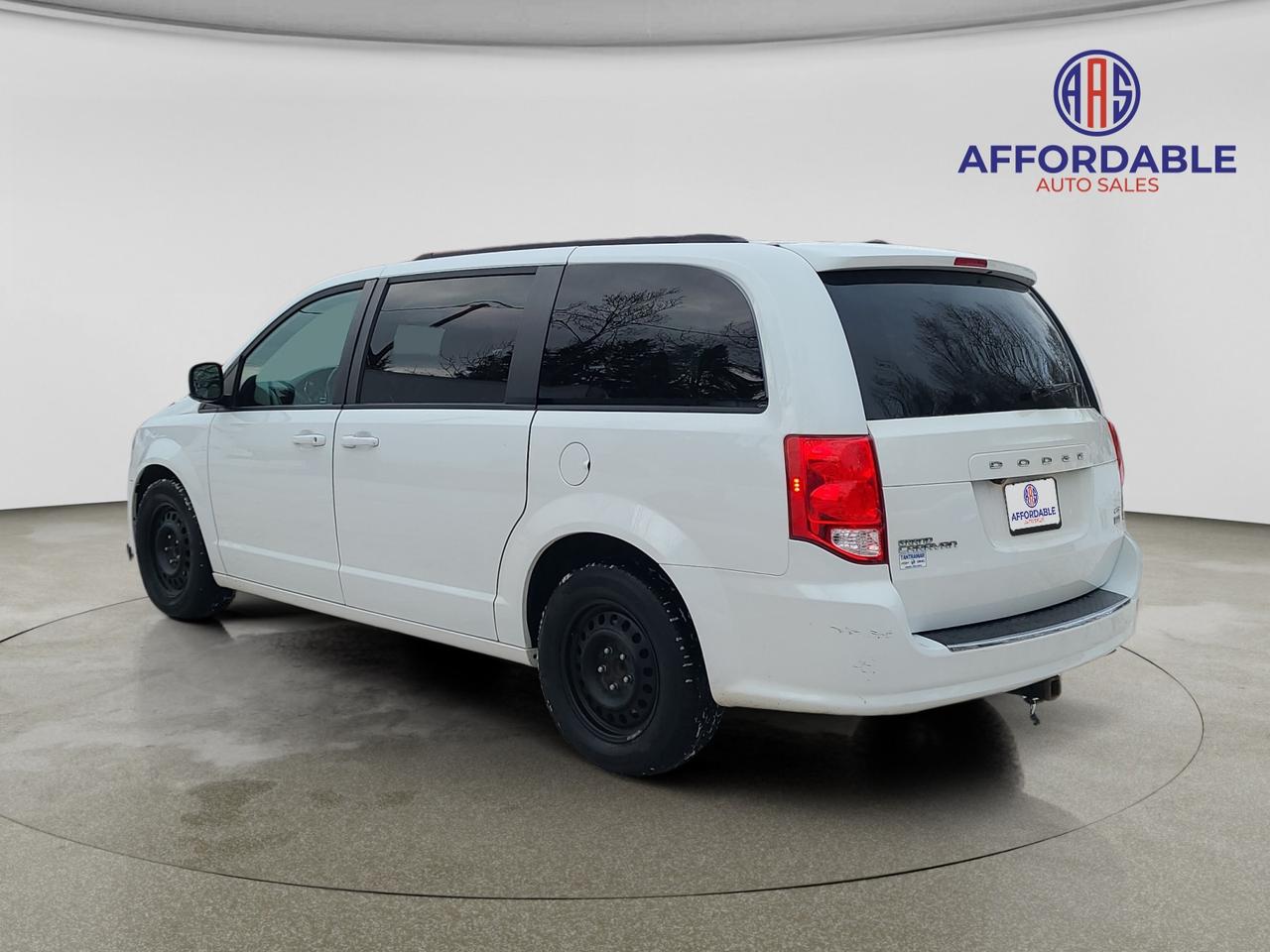 2019 Dodge Grand Caravan GT - Photo #3