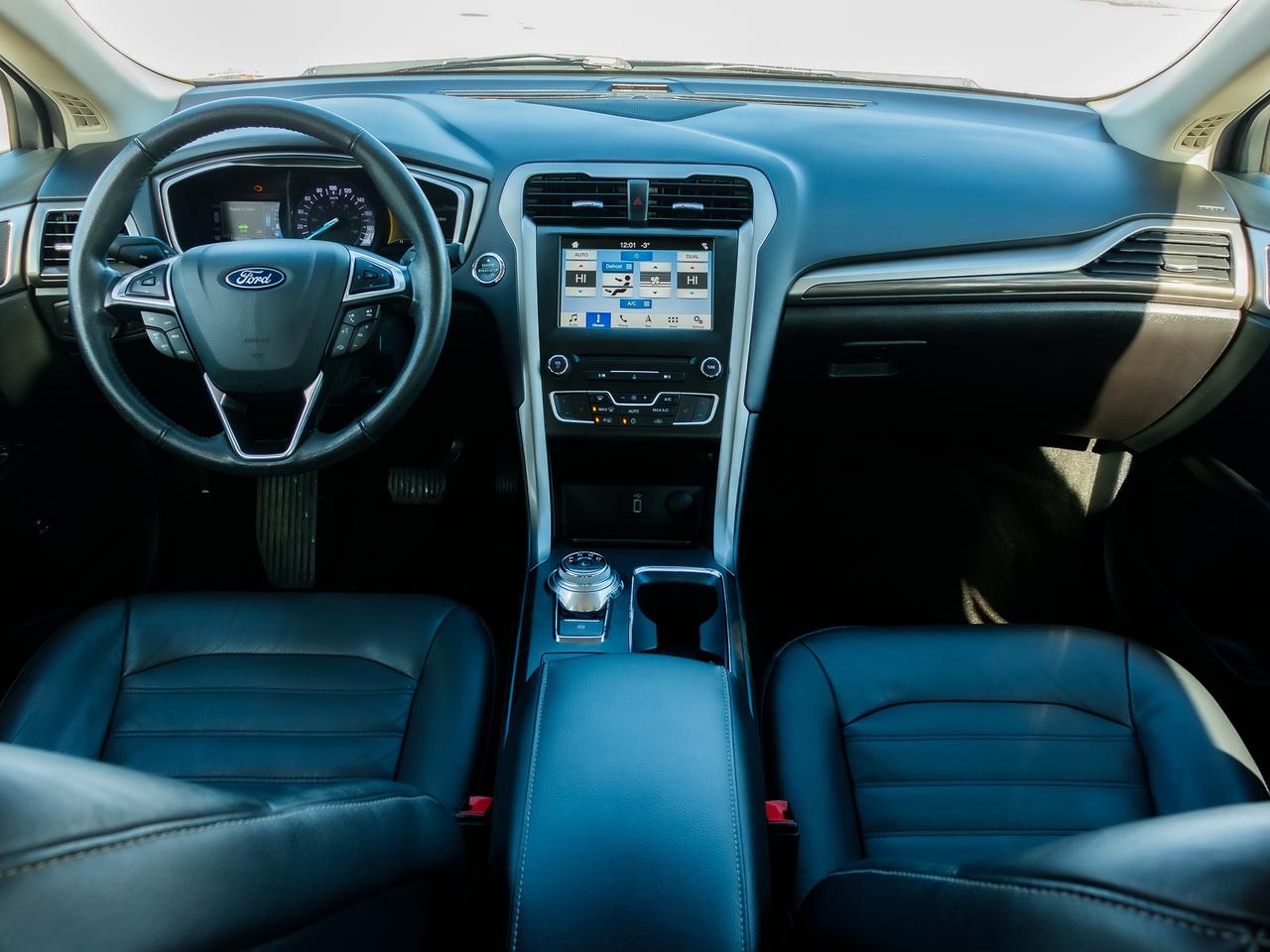 2018 Ford Fusion Energi SE FWD| CLEAN CAR| CLEAN TITLE| Photo