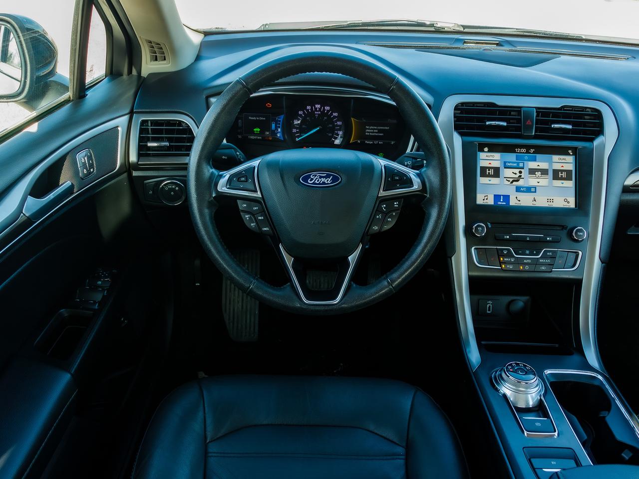 2018 Ford Fusion Energi SE FWD| CLEAN CAR| CLEAN TITLE| Photo