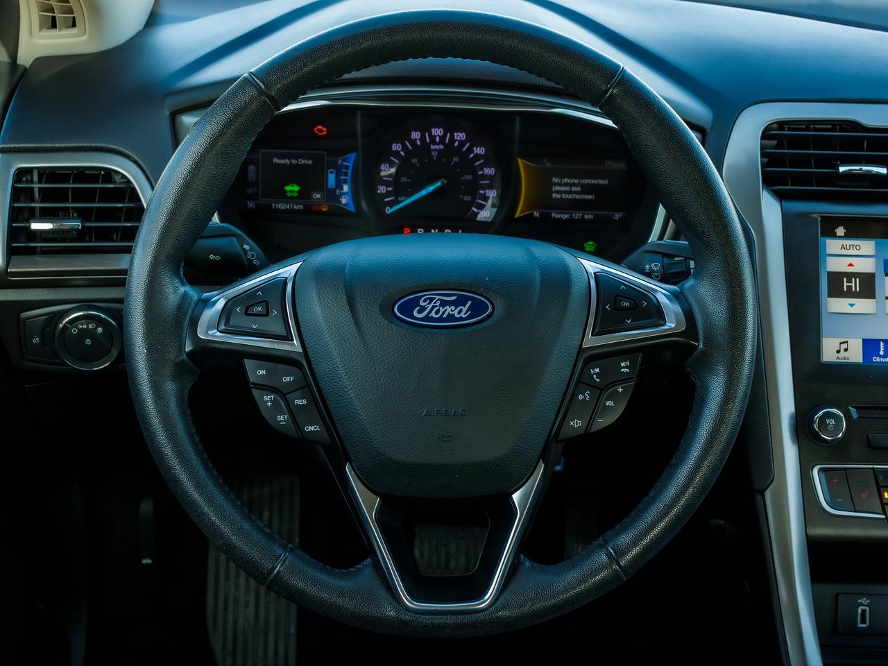 2018 Ford Fusion Energi SE FWD| CLEAN CAR| CLEAN TITLE| Photo