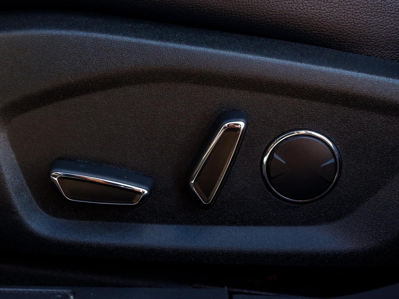 2018 Ford Fusion Energi SE FWD| CLEAN CAR| CLEAN TITLE| Photo