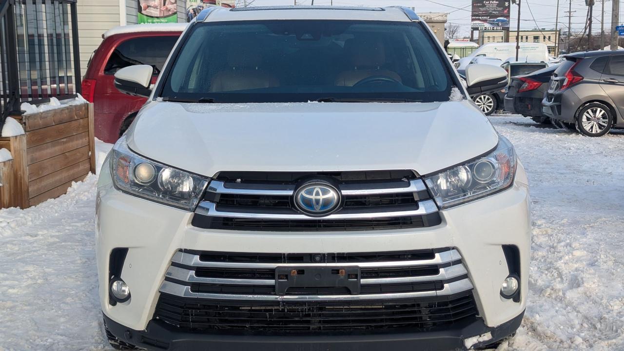 2018 Toyota Highlander Hybrid Limited Photo