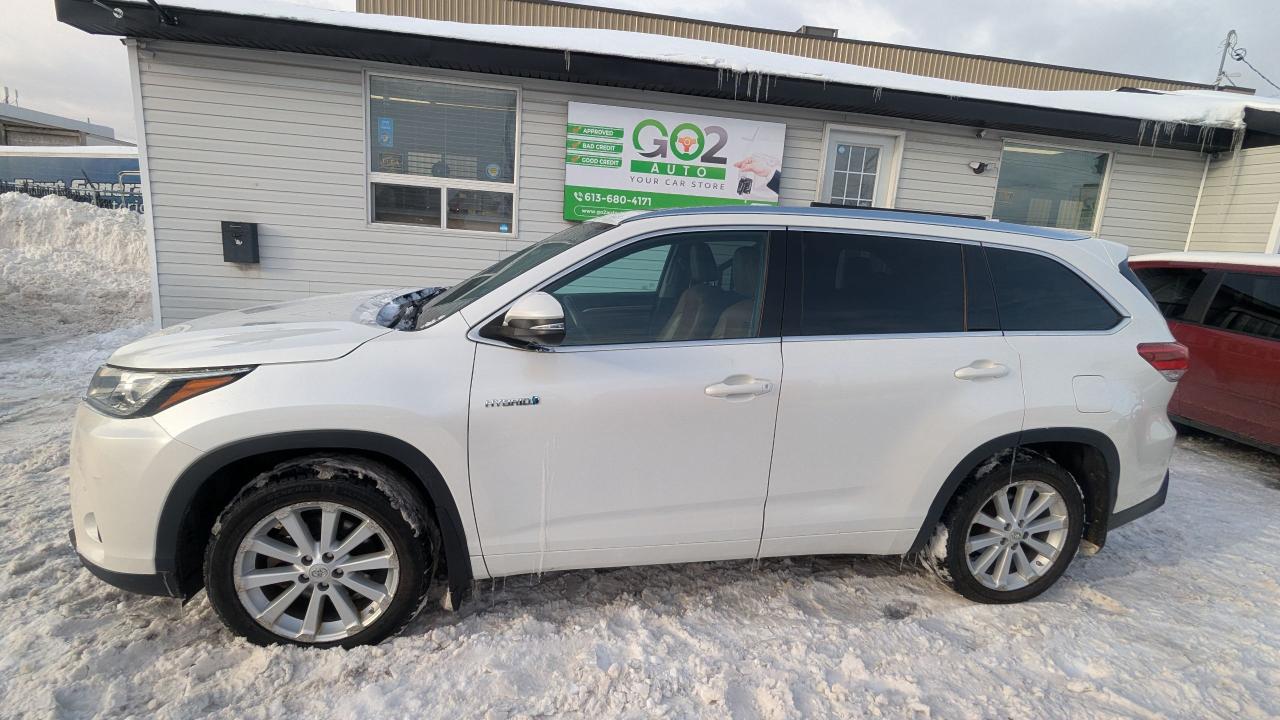 2018 Toyota Highlander Hybrid Limited Photo3