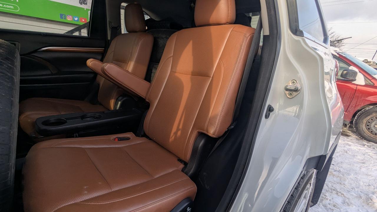 2018 Toyota Highlander Hybrid Limited Photo