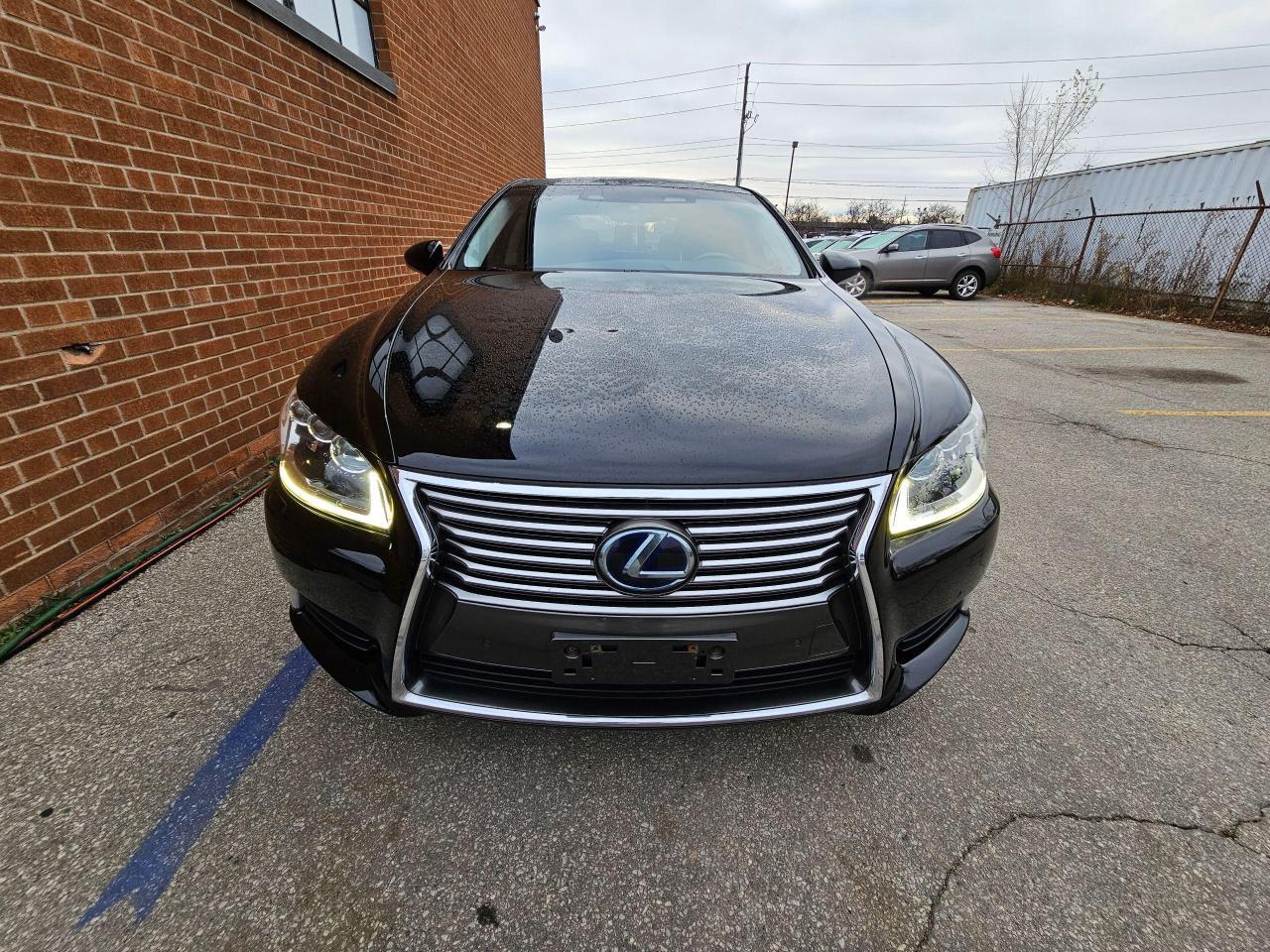 2014 Lexus LS 600H AWD-NAVI-MASSAGE SEAT-DVD- LWB Photo