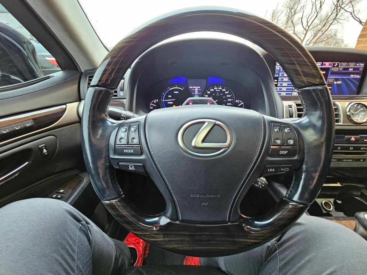2014 Lexus LS 600H AWD-NAVI-MASSAGE SEAT-DVD- LWB Photo