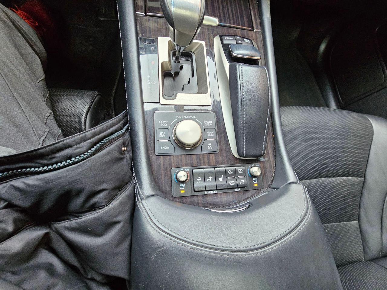 2014 Lexus LS 600H AWD-NAVI-MASSAGE SEAT-DVD- LWB Photo