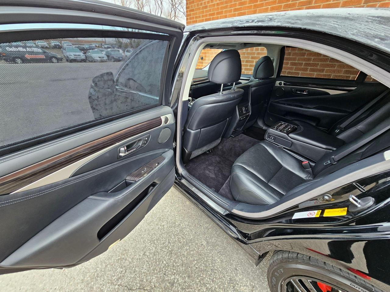 2014 Lexus LS 600H AWD-NAVI-MASSAGE SEAT-DVD- LWB Photo