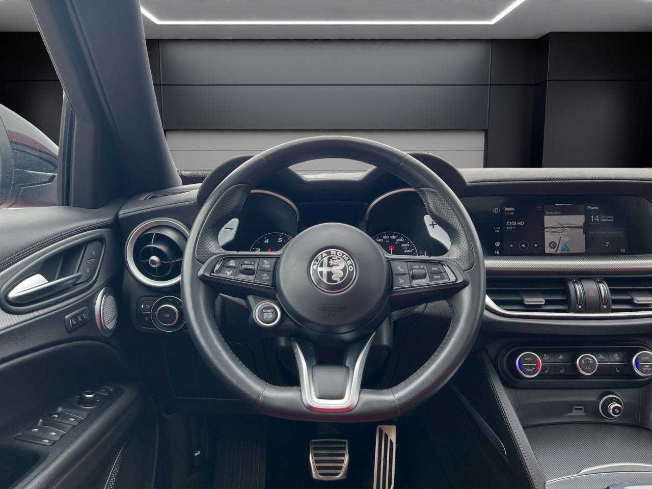 2022 Alfa Romeo Stelvio VELOCE AWD - Blind Spot Monitor - Navigation !!! Photo