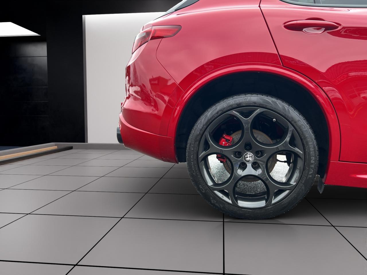 2022 Alfa Romeo Stelvio VELOCE AWD - Blind Spot Monitor - Navigation !!! Photo