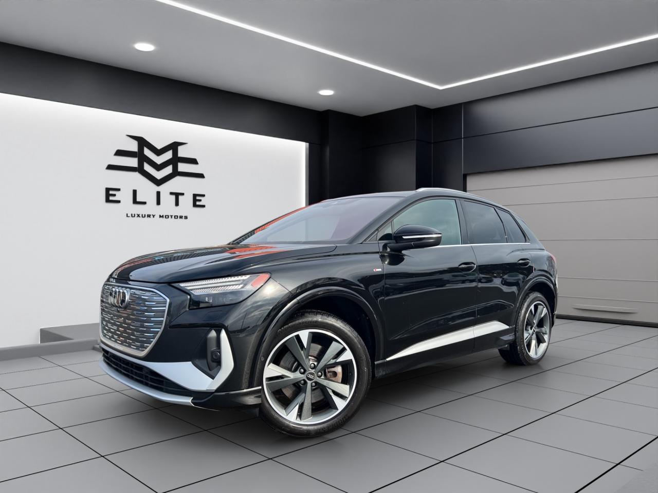 2022 Audi Q4 e-tron TECHNIK PKG - S-LINE PKG - 50 QUATTRO !!! Photo3