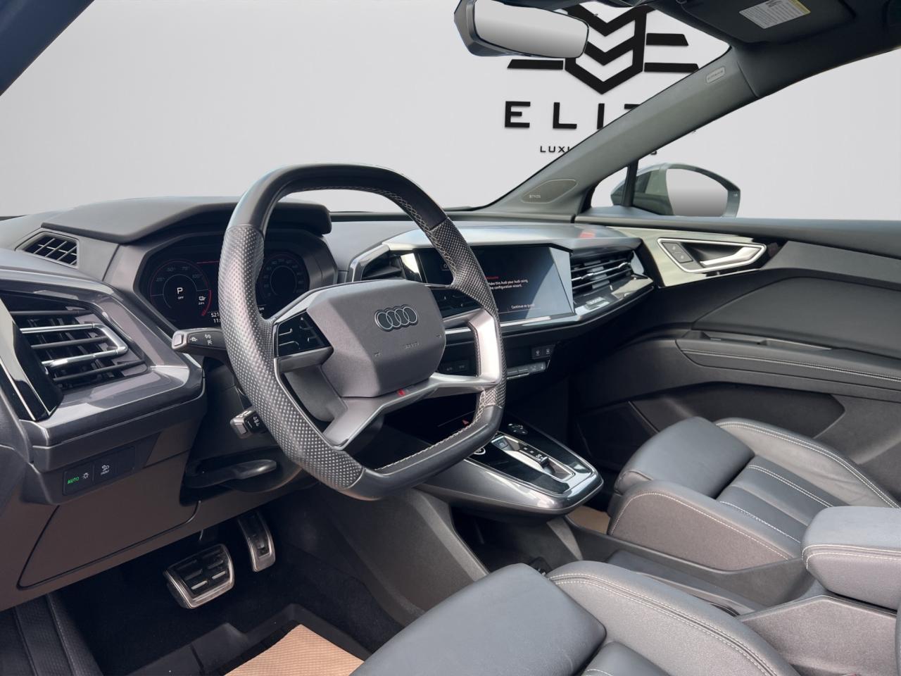 2022 Audi Q4 e-tron TECHNIK PKG - S-LINE PKG - 50 QUATTRO !!! Photo