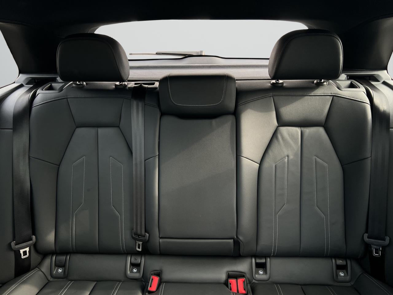 2022 Audi Q4 e-tron TECHNIK PKG - S-LINE PKG - 50 QUATTRO !!! Photo