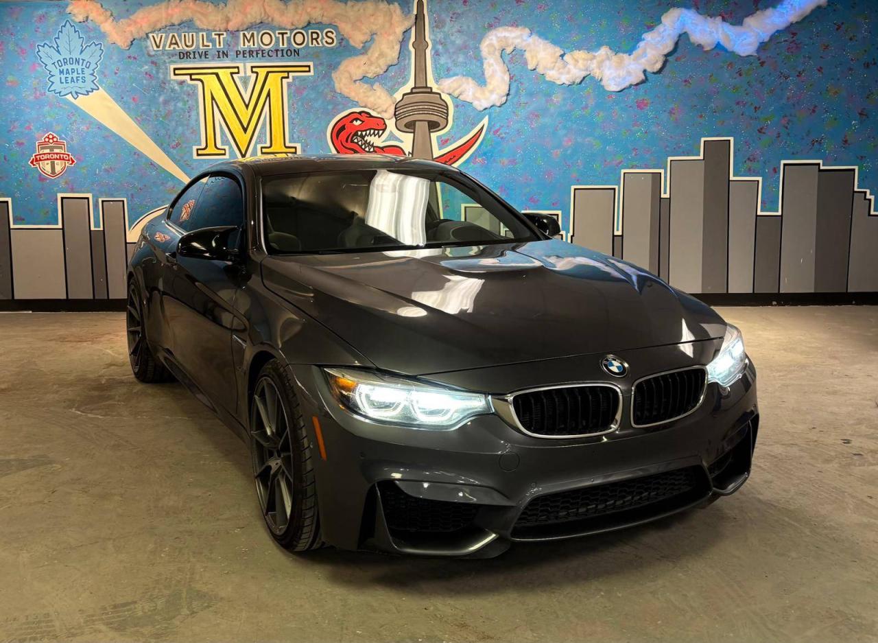 2018 BMW M4 Coupe Photo0