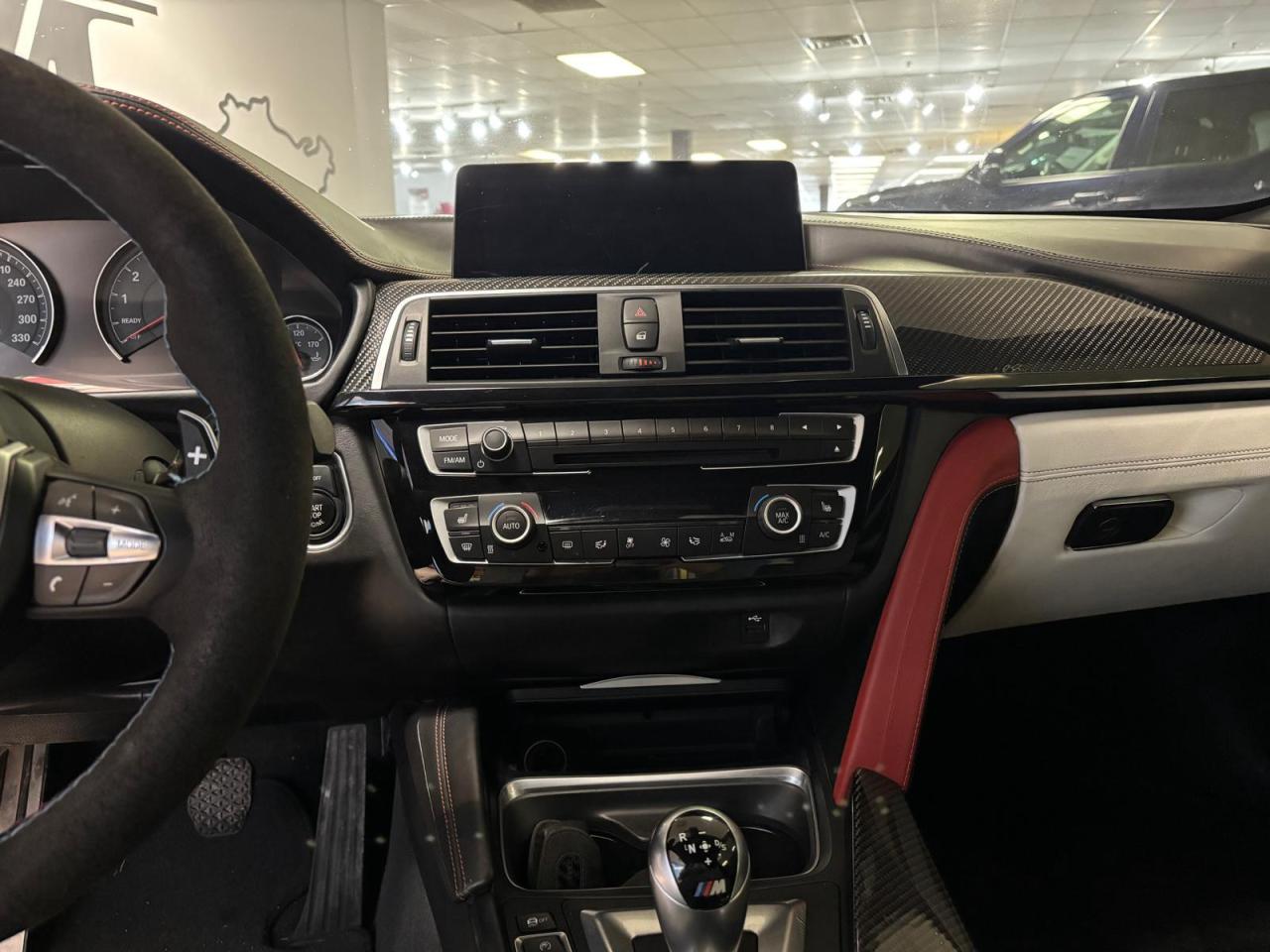 2018 BMW M4 Coupe Photo