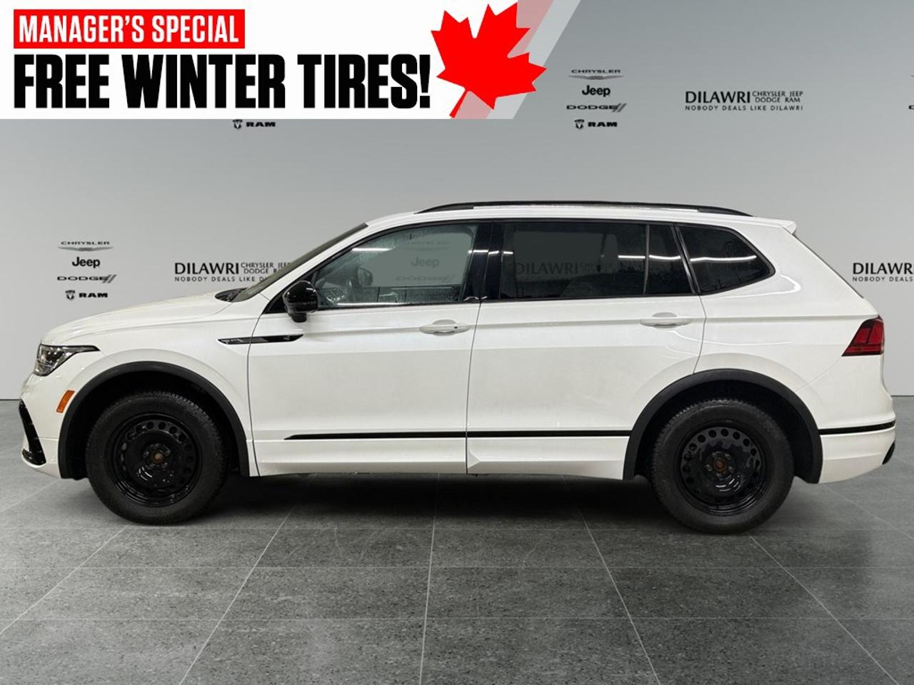 2022 Volkswagen Tiguan Comfortline R-Line Black Edition 4MOTION Photo