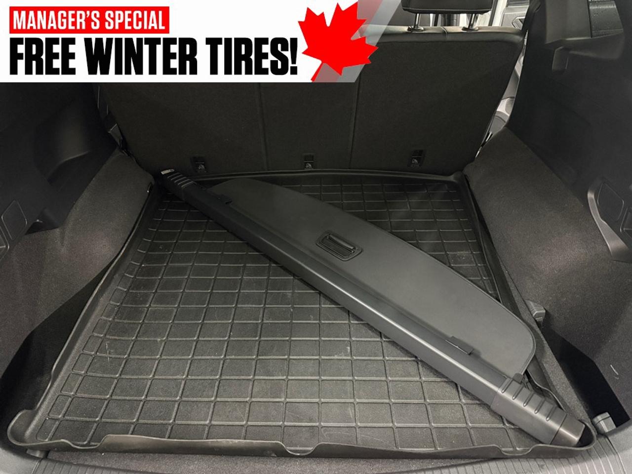 2022 Volkswagen Tiguan Comfortline R-Line Black Edition 4MOTION Photo